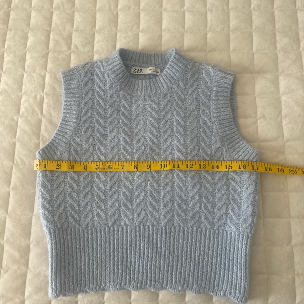 Zara Light Blue Cable Knit Sleeveless Sweater - Picture 3 of 8
